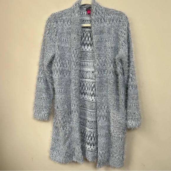 VINCE CAMUTO Fuzzy Silver Cardigan with Pockets - Picture 1 of 7